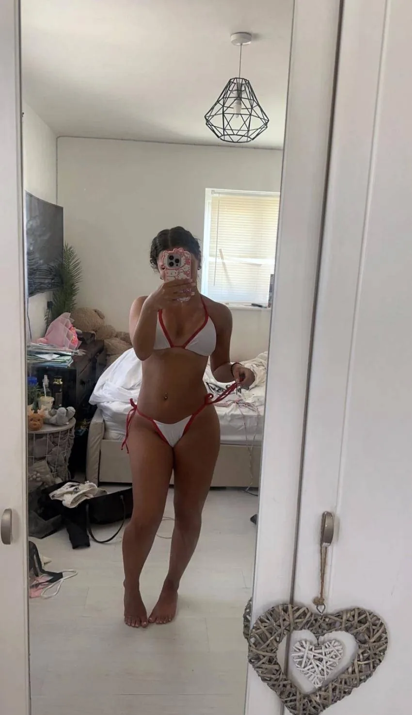 Judith_16