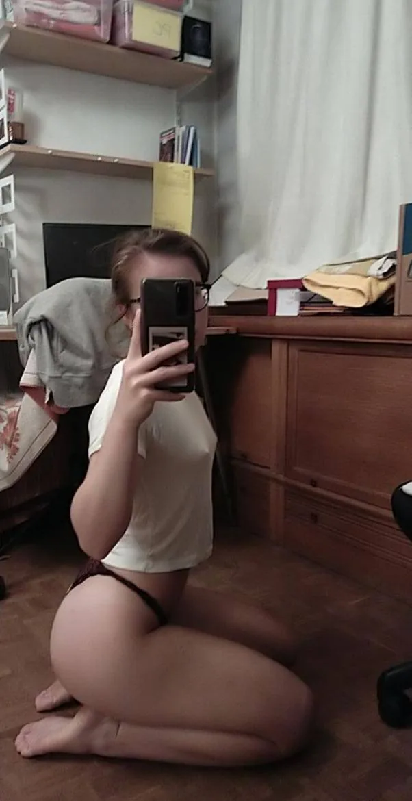 Tess_Roxy